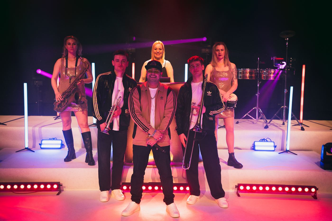 24K DJ Live performing