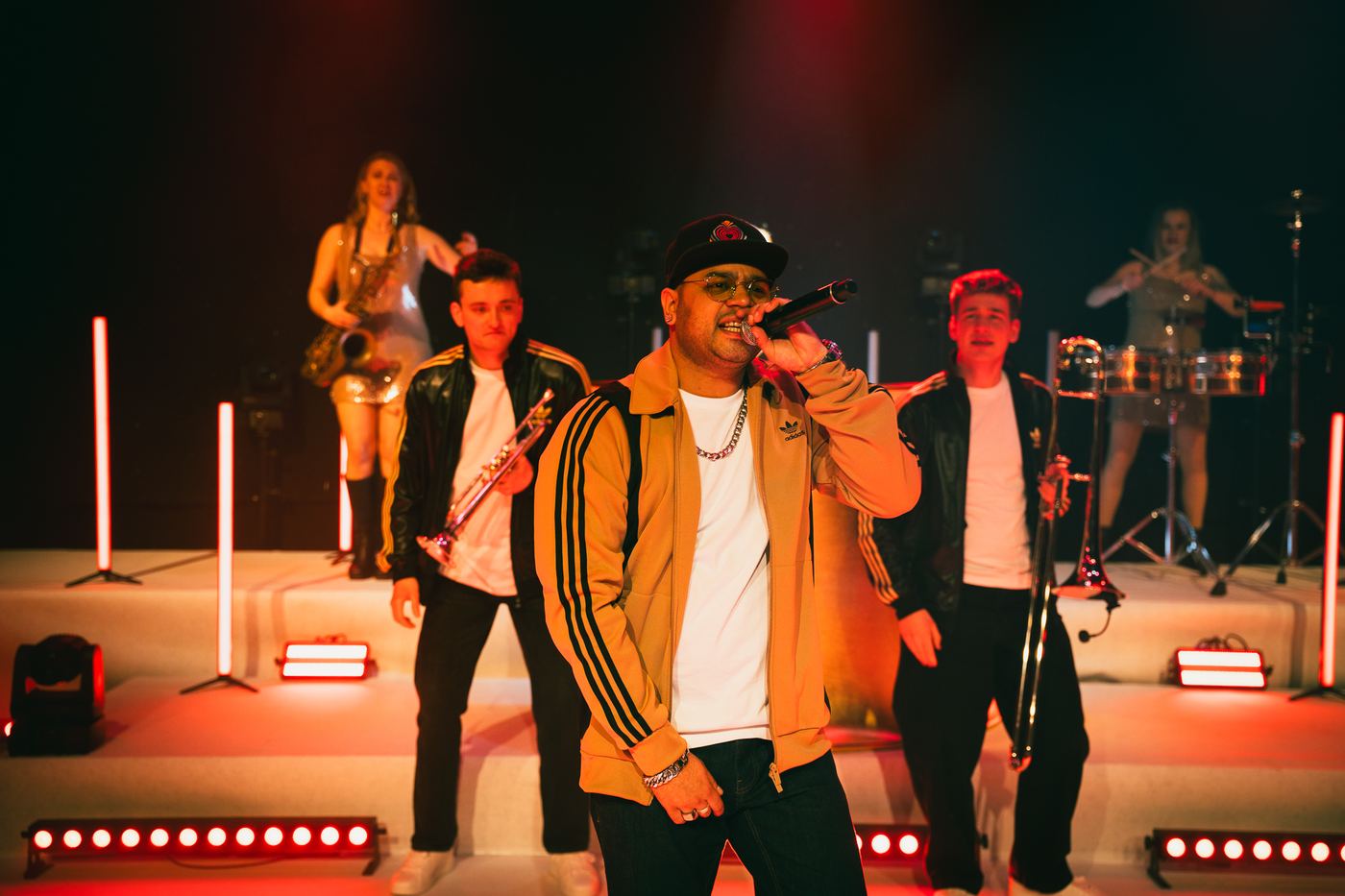 24K DJ Live performing